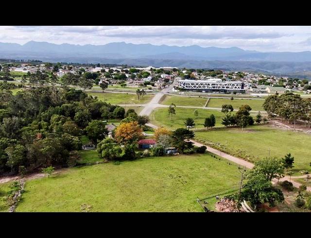 LAND FOR SALE IN LADYWOOD